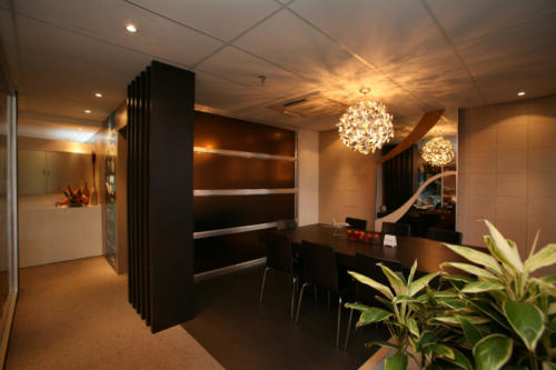 17.Hawker Pacific